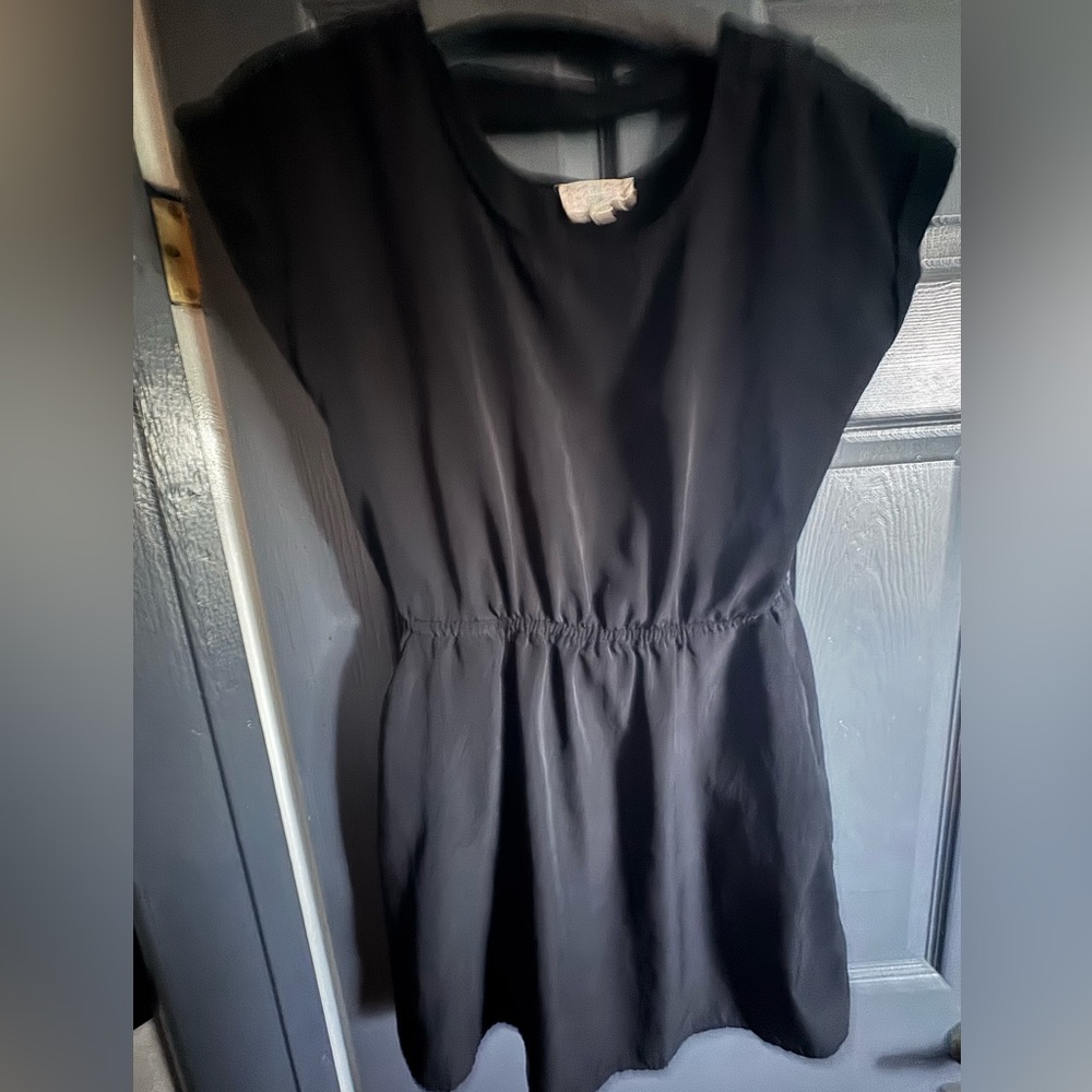 Little black dress (with pockets)
